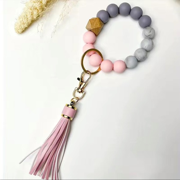 Accessories - Bohemian Tassel & Beaded Silicone Keychain- Pink & Gray